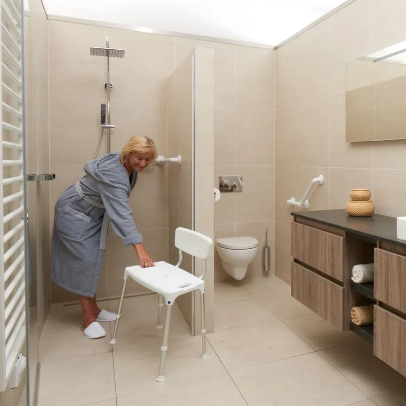 SecuCare douchestoel Quattro met rugleuning