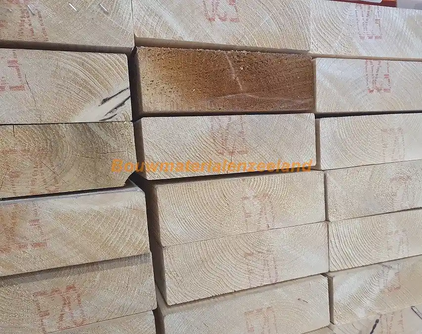 Vuren geschaafd 75x175 mm. 450 cm. (netto maat 71x171) FSC Mix 70%