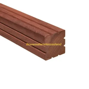 Hardh paal gesch met V-groef, gepunt 8,5x8,5x275 cm