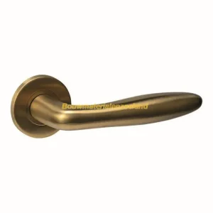 Deurkruk Q 03 op rozet verdekt ?52x6mm PVD messing mat