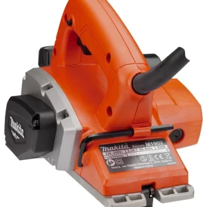 MAKITA 230 V SCHAAF 82 MM M1902