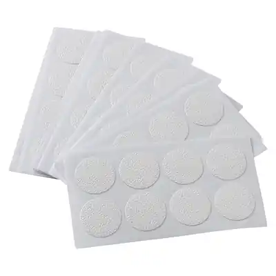1071224 - 96 ZELFKLEVENDE KUNSTSTOF AFDEKKAPJES WIT 13MM